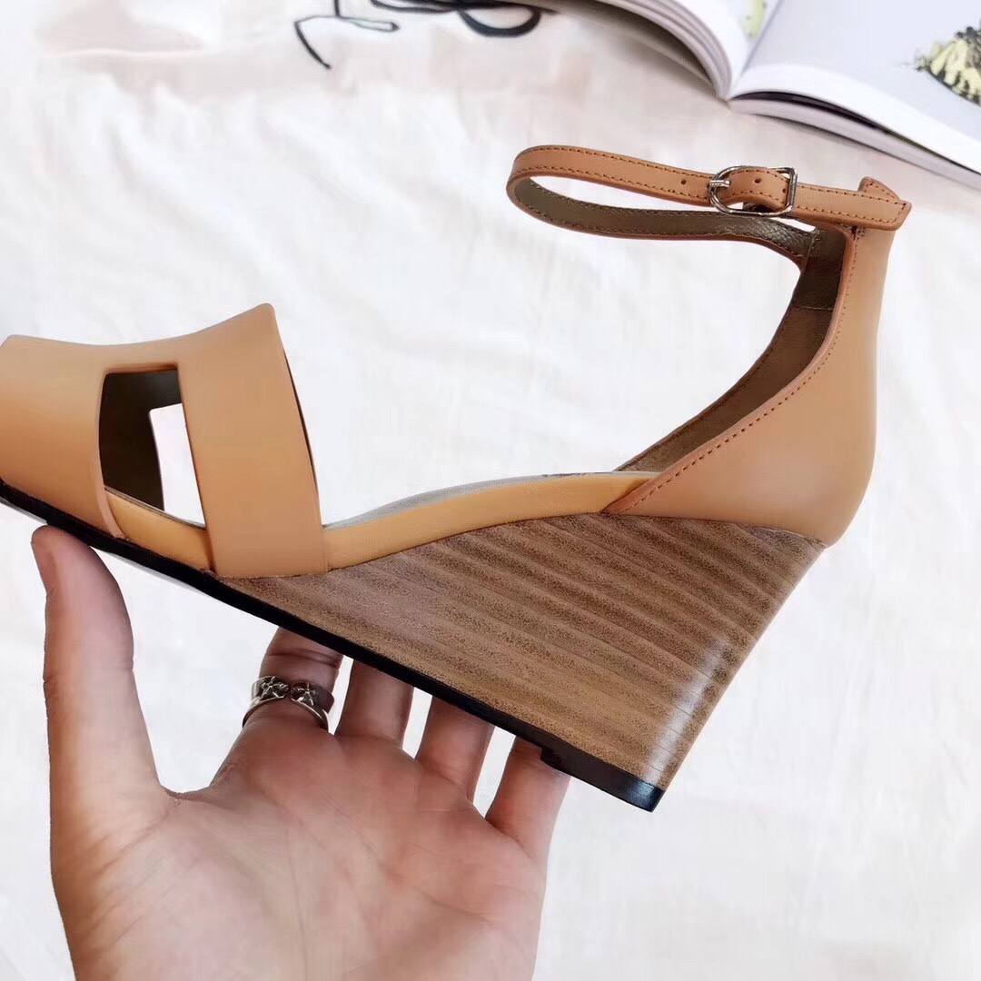 z1012389821970_0367366f865bd72063f31cfbf067c7c7