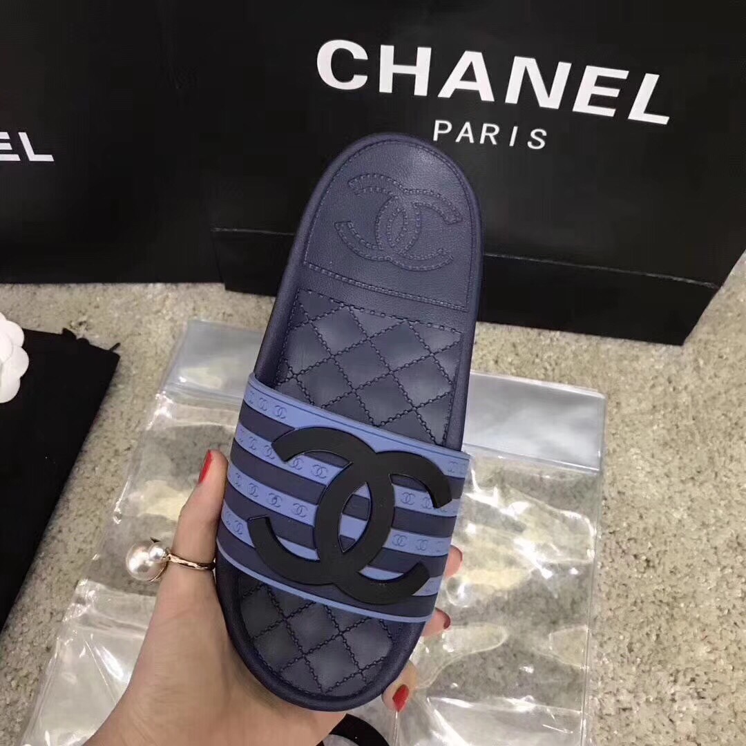 z1013484687818_a6be1f6ae30482649561b0b46bb29080