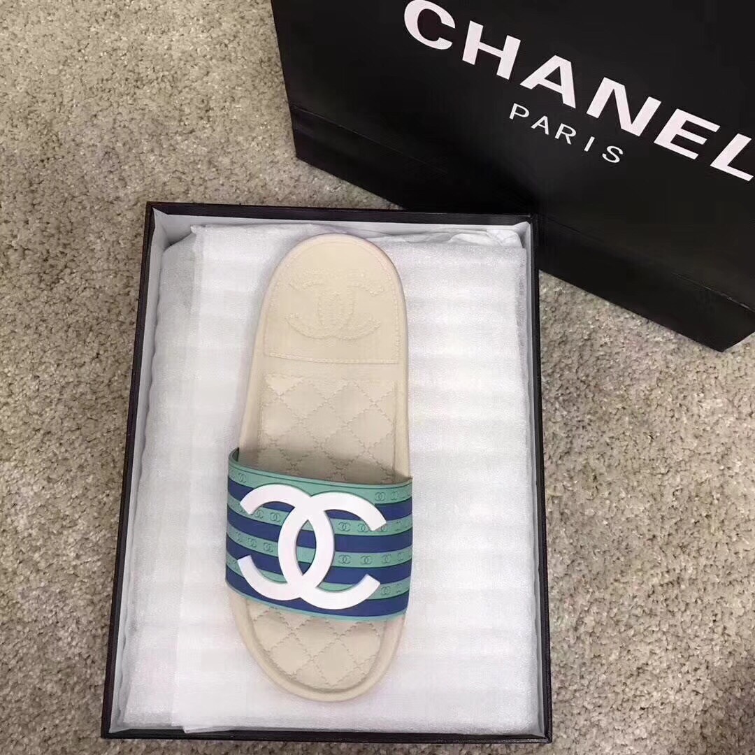 z1013484571431_833f775469dbc9b0de0fb50962a9ac2f