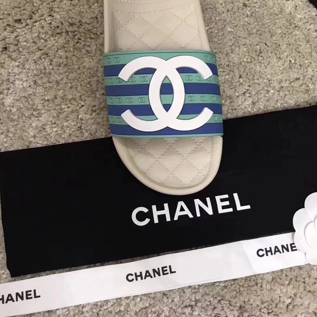 z1013484578895_f59f1ee035632d54ea10814255dad292