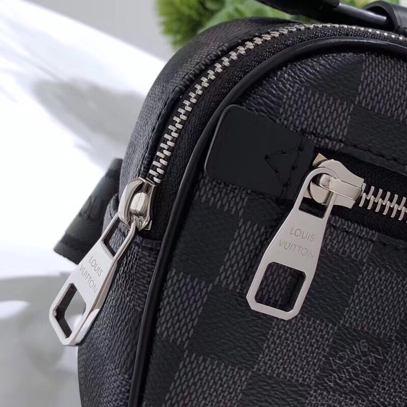 z1020370643670_99664ff2a43bc4832a046c72f318a42f