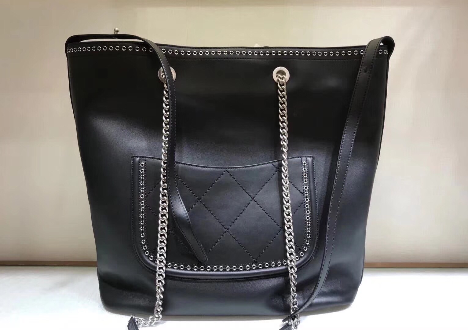 z989171333880_c7bcb00872a7509a50d5c31f922a1cb3