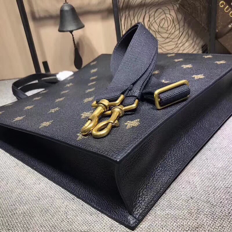 z1026423090807_dcdcc689a1f94ae6b7ae4e257c3859a2