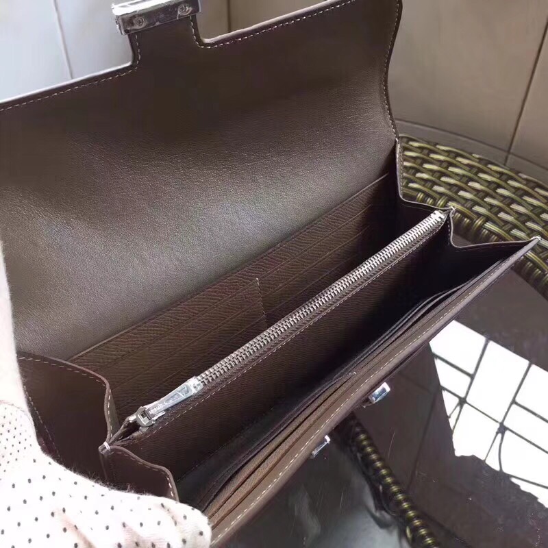 z1027476494544_179a9aecad99a4799d73bfa26531ed96