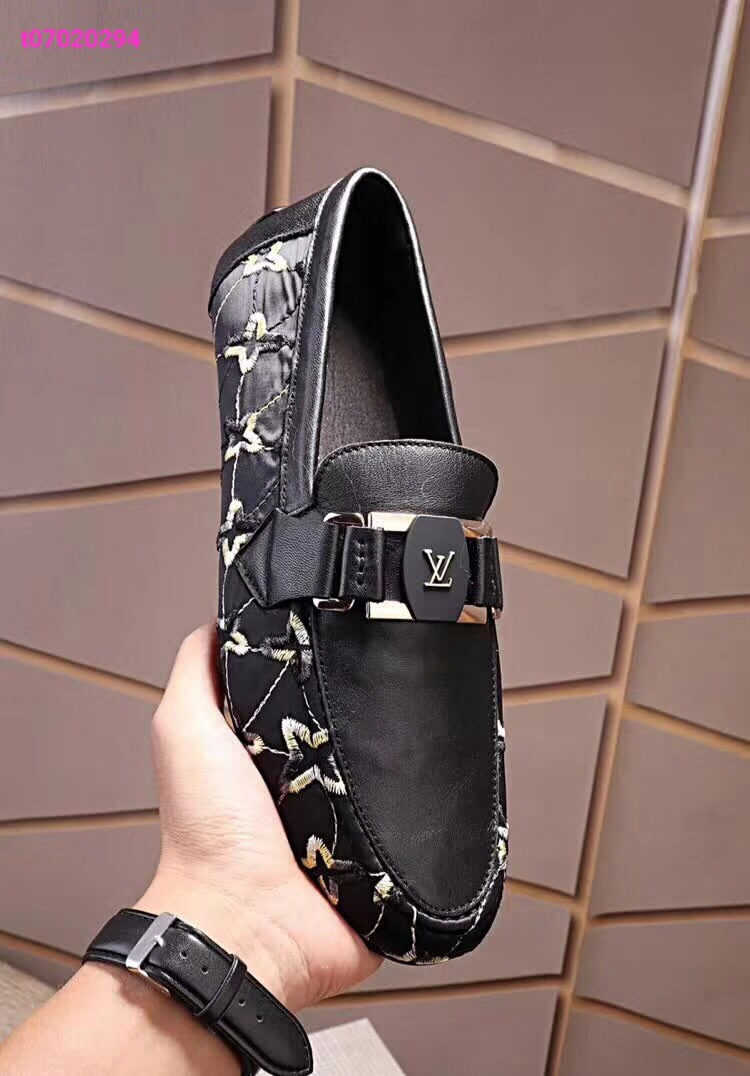 z1038761599768_2075140c15222b95e6d8c02b84a27cfc