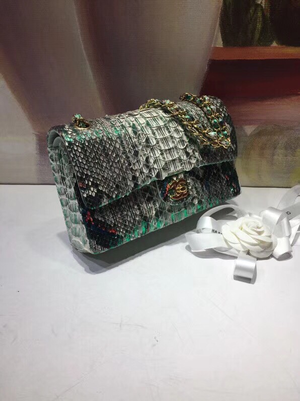 z1052373697854_1736d963d4aa7e82dd6bf25d0dc49a78