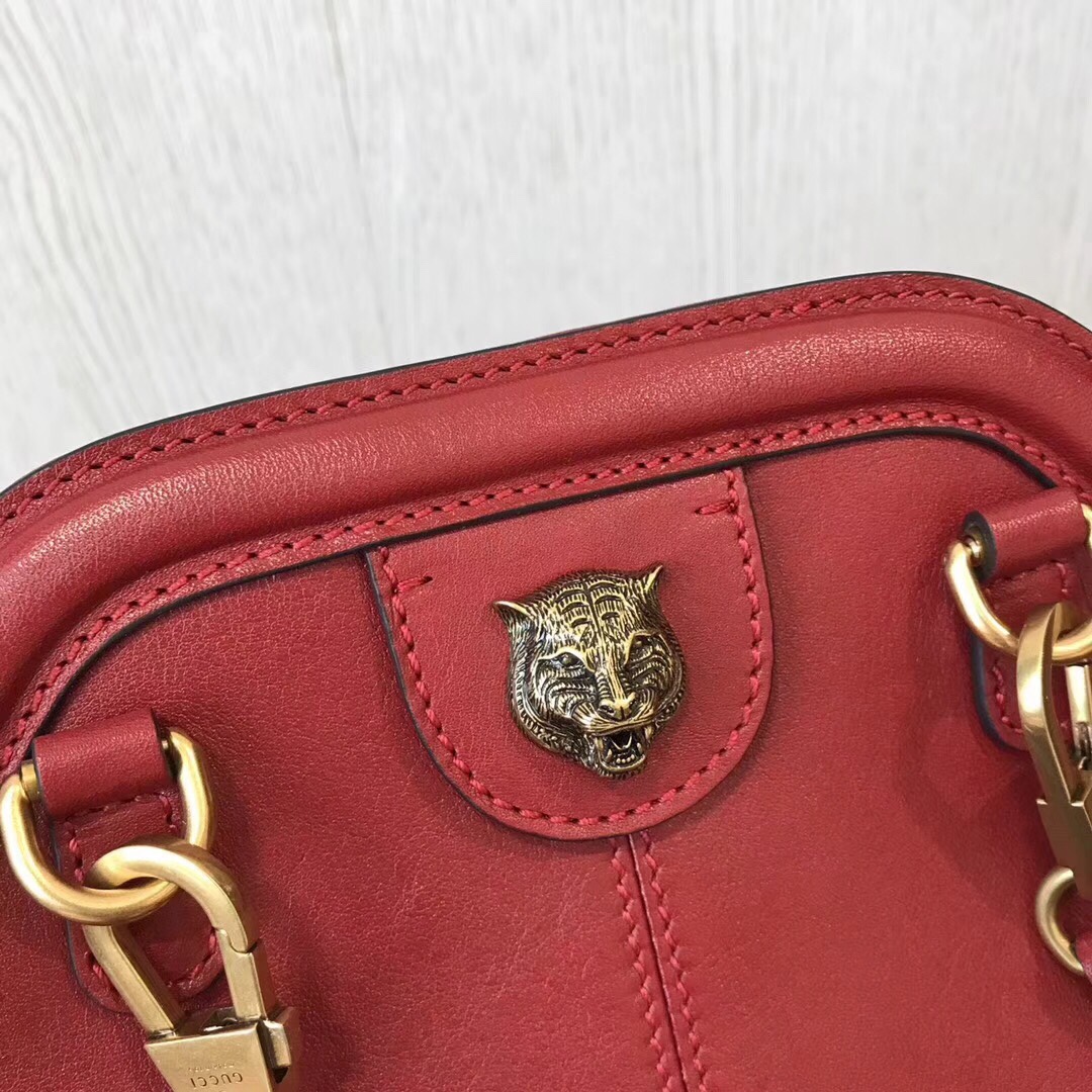 z1055328030055_126db15c9456bd4989c83fbd1443c6c4