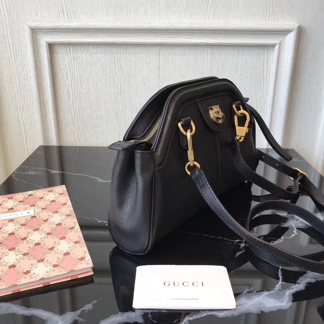 z1055328025487_a1aef779690b6d6259e04b0aedd9dd9d