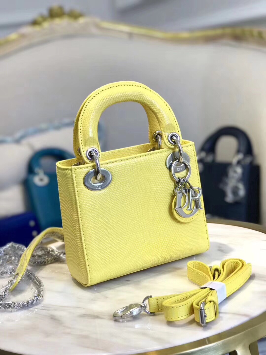 Túi xách Dior Lady siêu cấp VIP - TXDO047