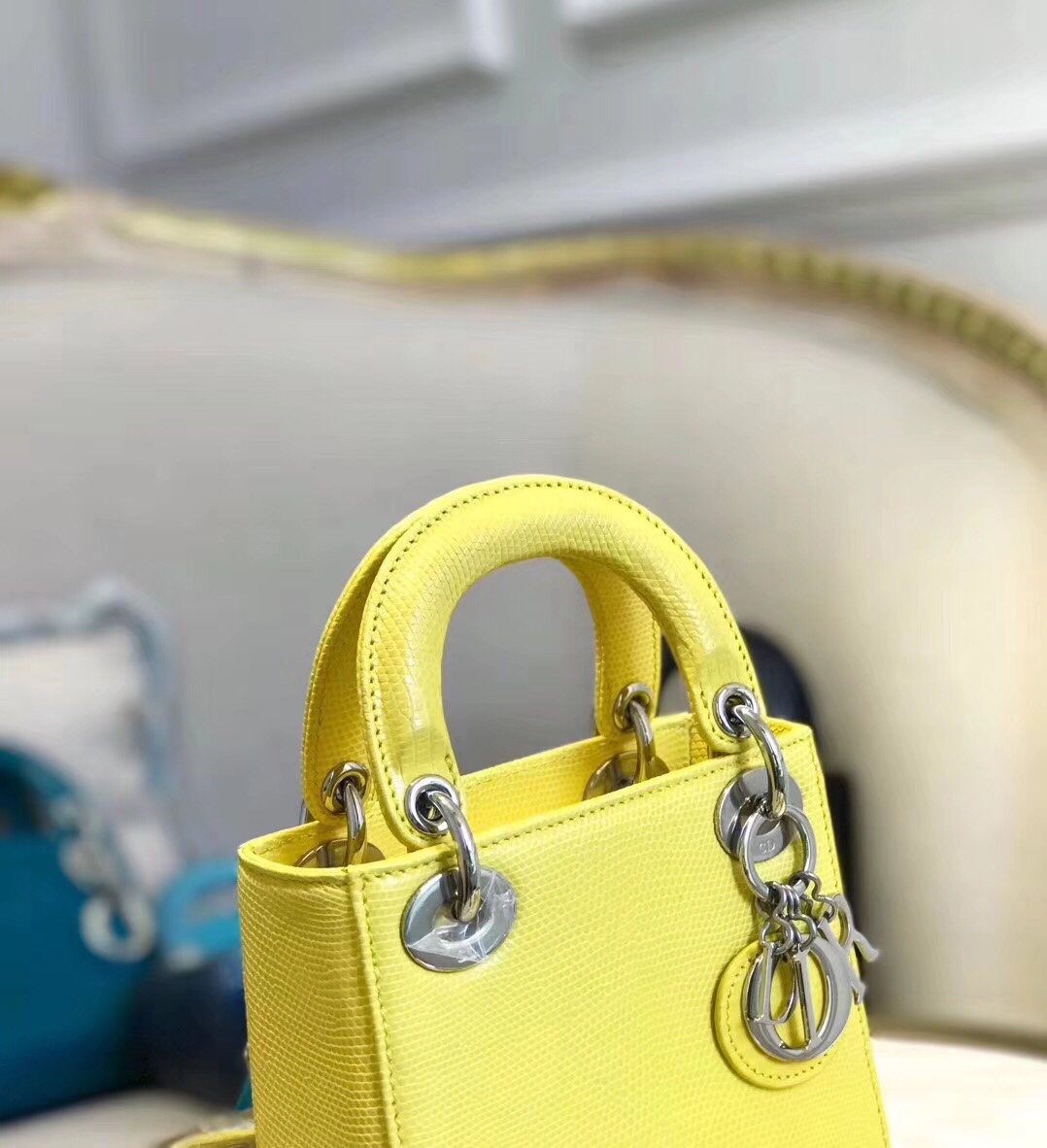 z1063553444477_f635e0cc7d040ac1ff49c805f649feac