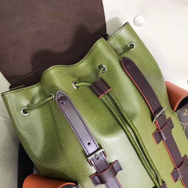 z1068532874629_17c1c5a3d73a4fc656b6bd771f22bd7a