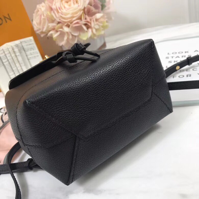 z1074761360468_1b1b1b5ae50a58b14dfb91683d03e045