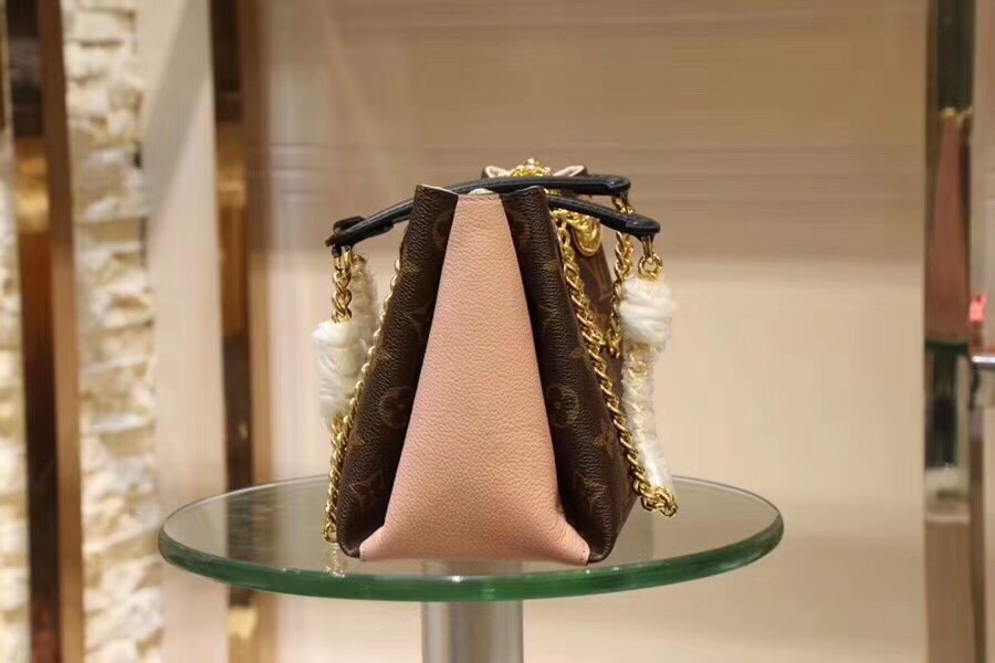 z1085243391306_1c9322a5c8270e9d3ee26a2caba789ce