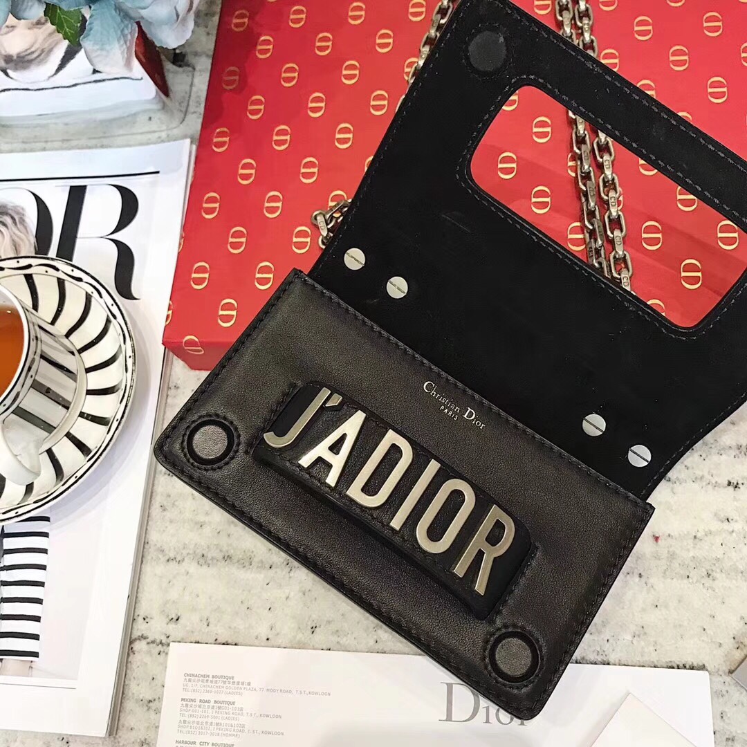 z1090353815013_0722732bd2c6042f5f78d3b6c0b7e9f8