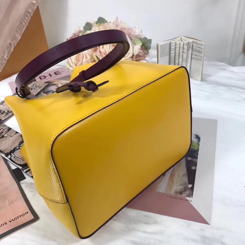 z1096385562789_b0c23683a9d812d36905f63e8209033d