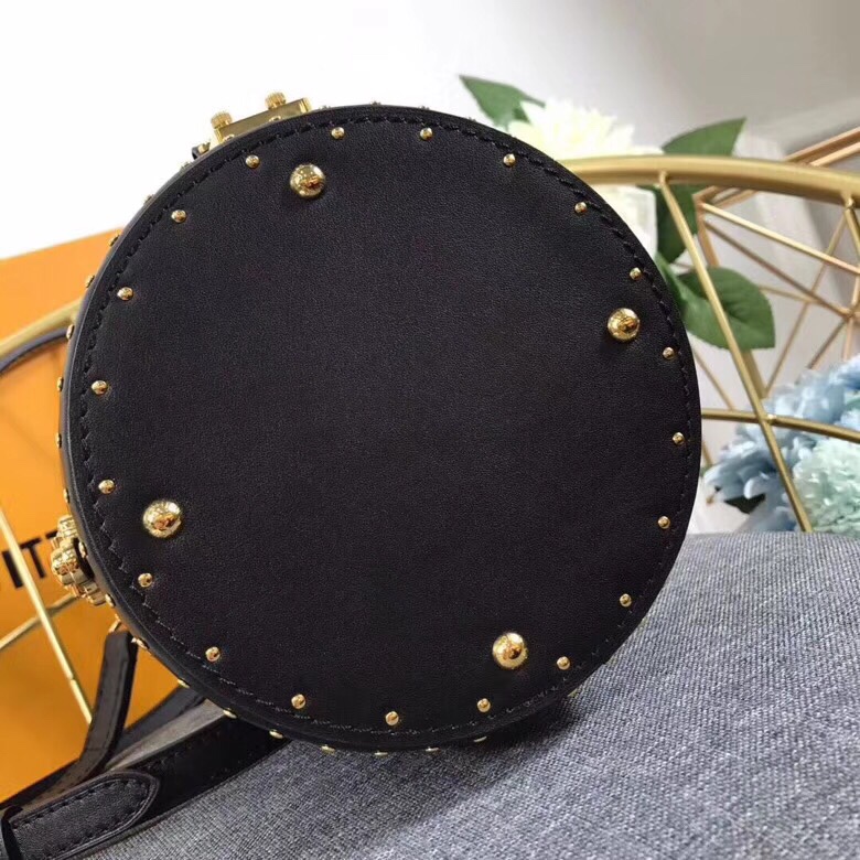 z1096386477693_0298cc9aff9d59f9b35cc3b7fd00fe0a