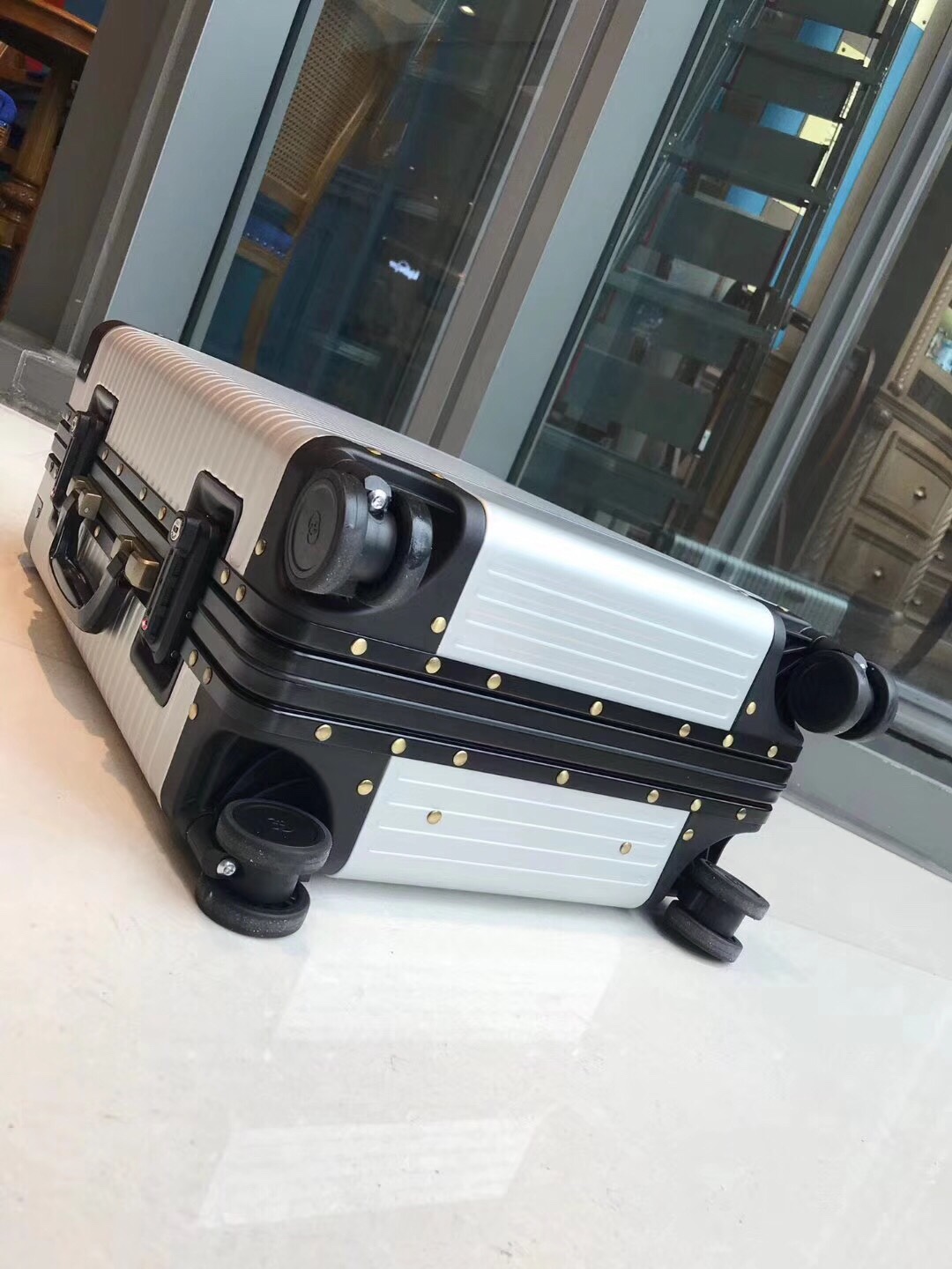 z1096386489751_d3bbc07f29485ead51dfbc61d98832a2