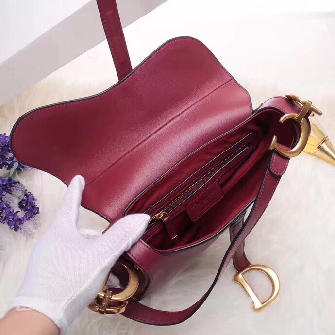 z1103277514765_5cf3bc879faa46bf8cdf3076bb7e2d44