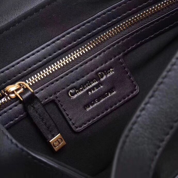 z1103277529024_af33b7ab19da804f16e034191311f5b1