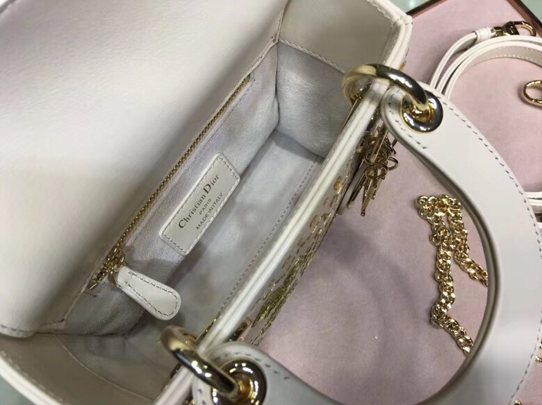 z1103285434562_e33bbf5e3c558d18df0c169fcb01decc