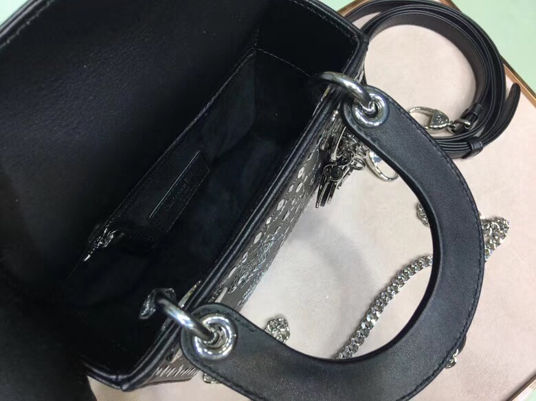 z1103285588750_402d96bb637502af9dcef69bcc909771