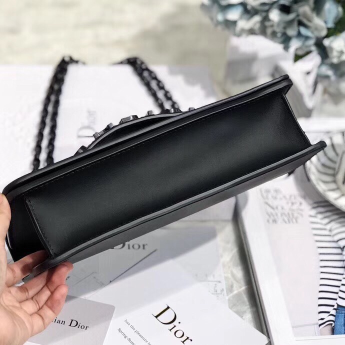 z1103286541543_4c99524d39337cd940ebe612dd220d07