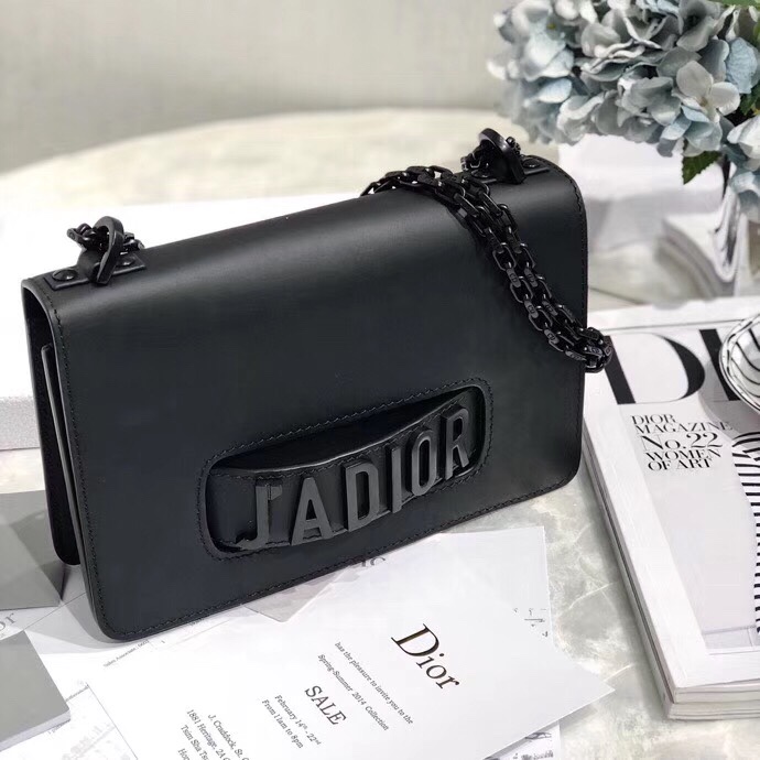 z1103286553248_028d3c25fab15174495c1f37343dd6d2