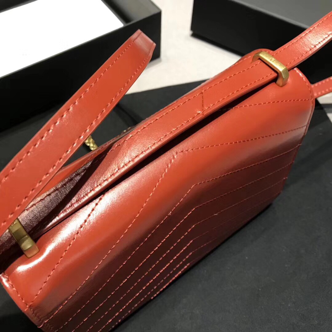 z1097407480993_9042506f1eac5b7d30132ac5c7fc9458