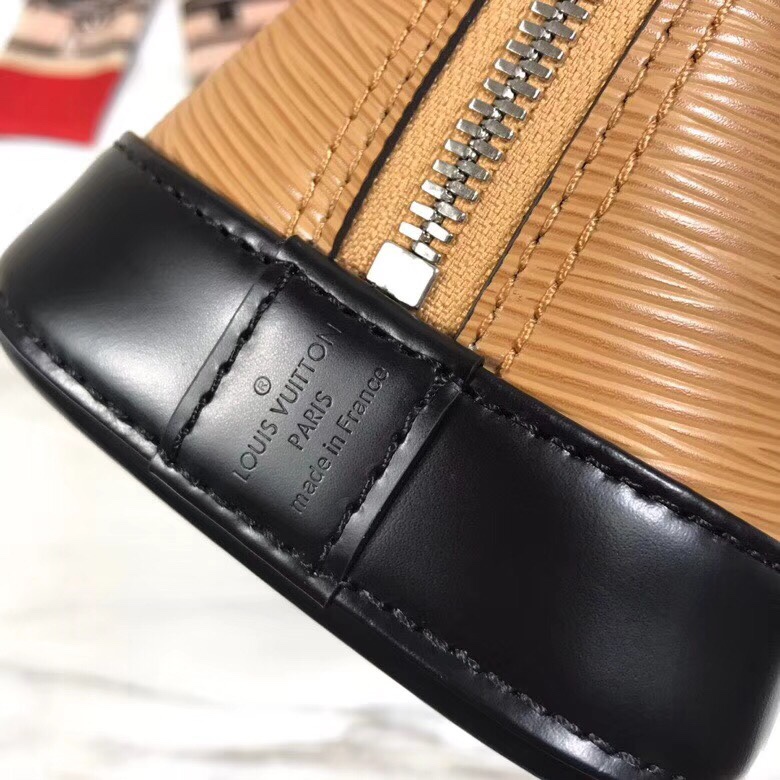 z1089263011303_5d8b2a5e8d075ea9fba9faad75ab1840