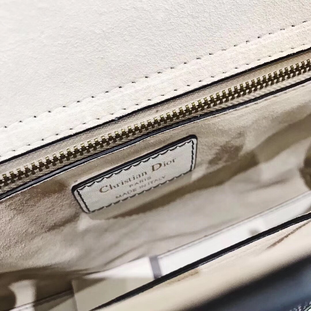 z1109454129046_0cc7a1c881115b1840d5cd510d2cbed4