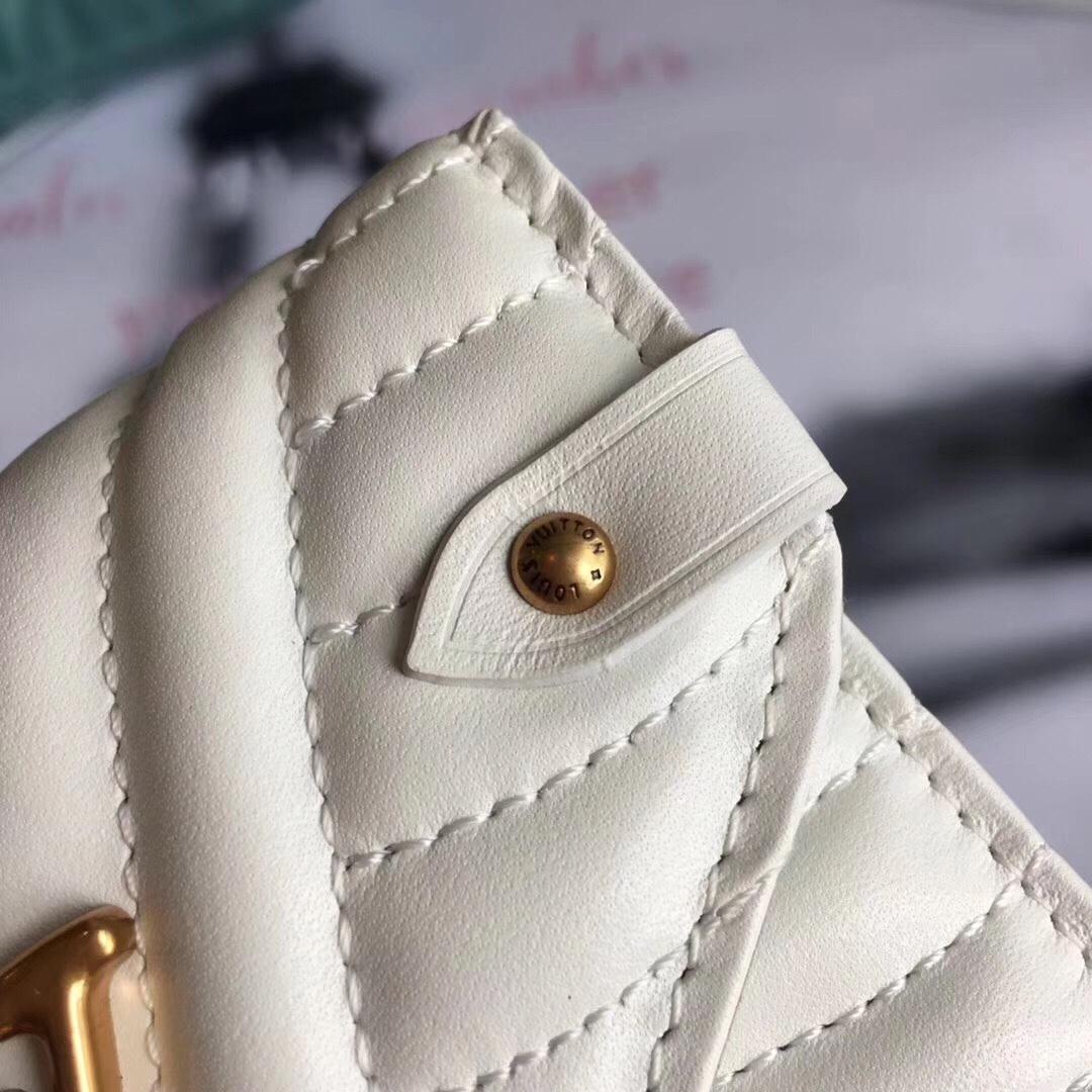 z1110518352145_176e256256c7c2daaf66bfa5e1971ac6