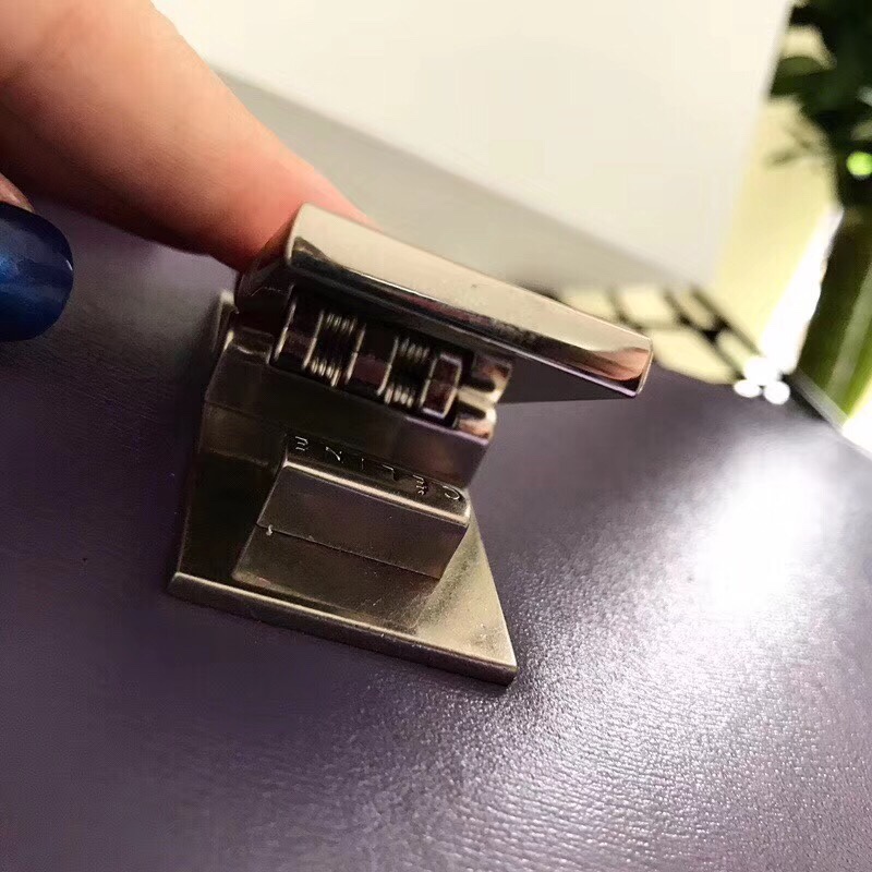 z1111833575749_621bbf1c8824d68cffcf82ca7f18512d