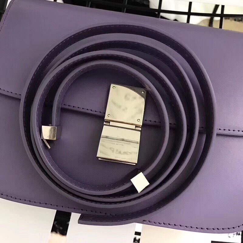 z1111833585124_789541bdc9eb64a553e256fdf8d43d5d