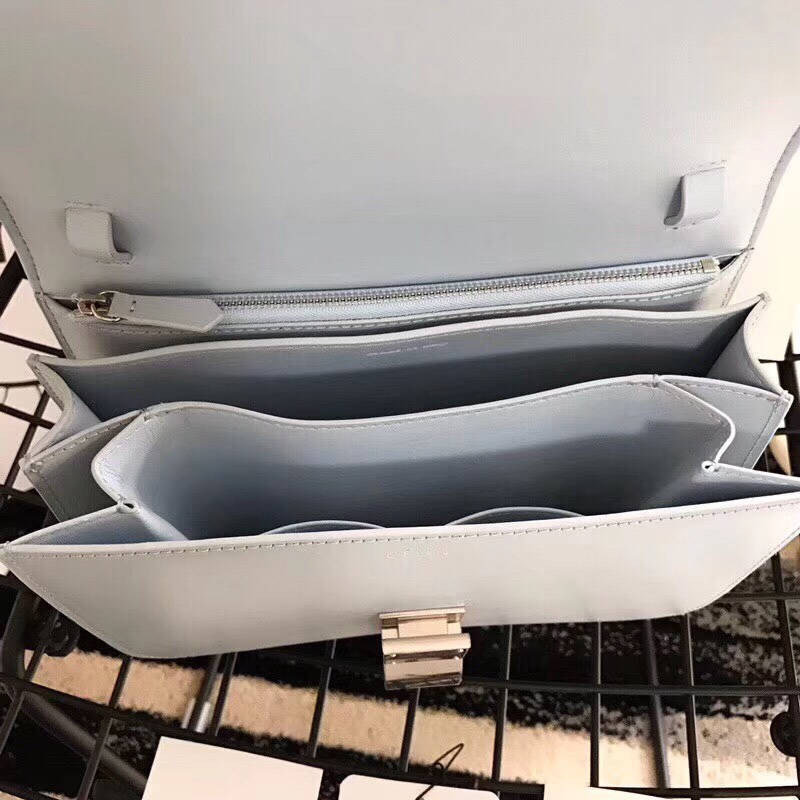 z1111833604273_3b4710eb3955a356d7deea2331dac098