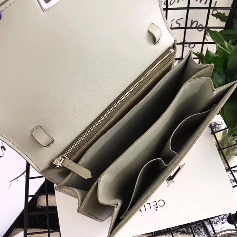 z1111833618403_5db20f5921e7dc4df0ec29a916698a76