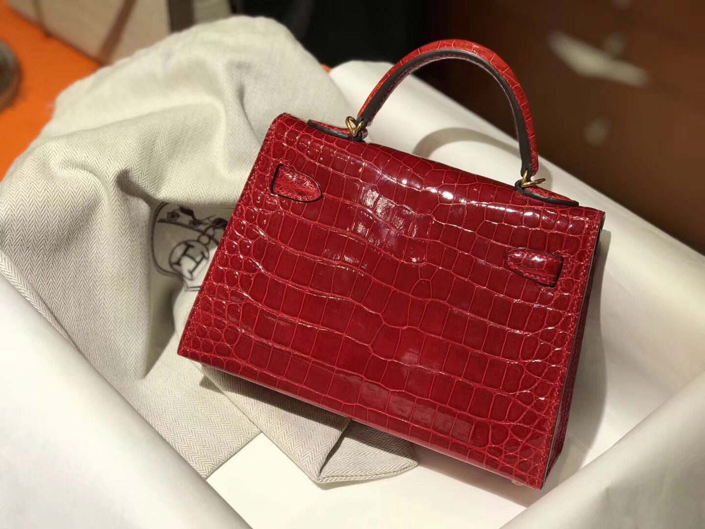 z1114844921736_0d967000ccef9cb407bb13b7c621ea80