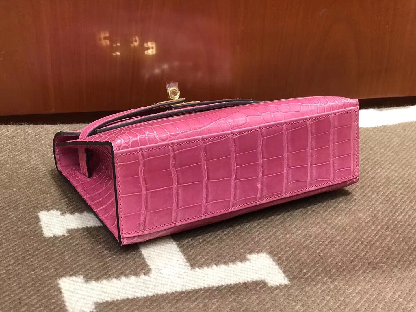 z1114845009126_179746061c4c1478a24cd915a2aa2b0d