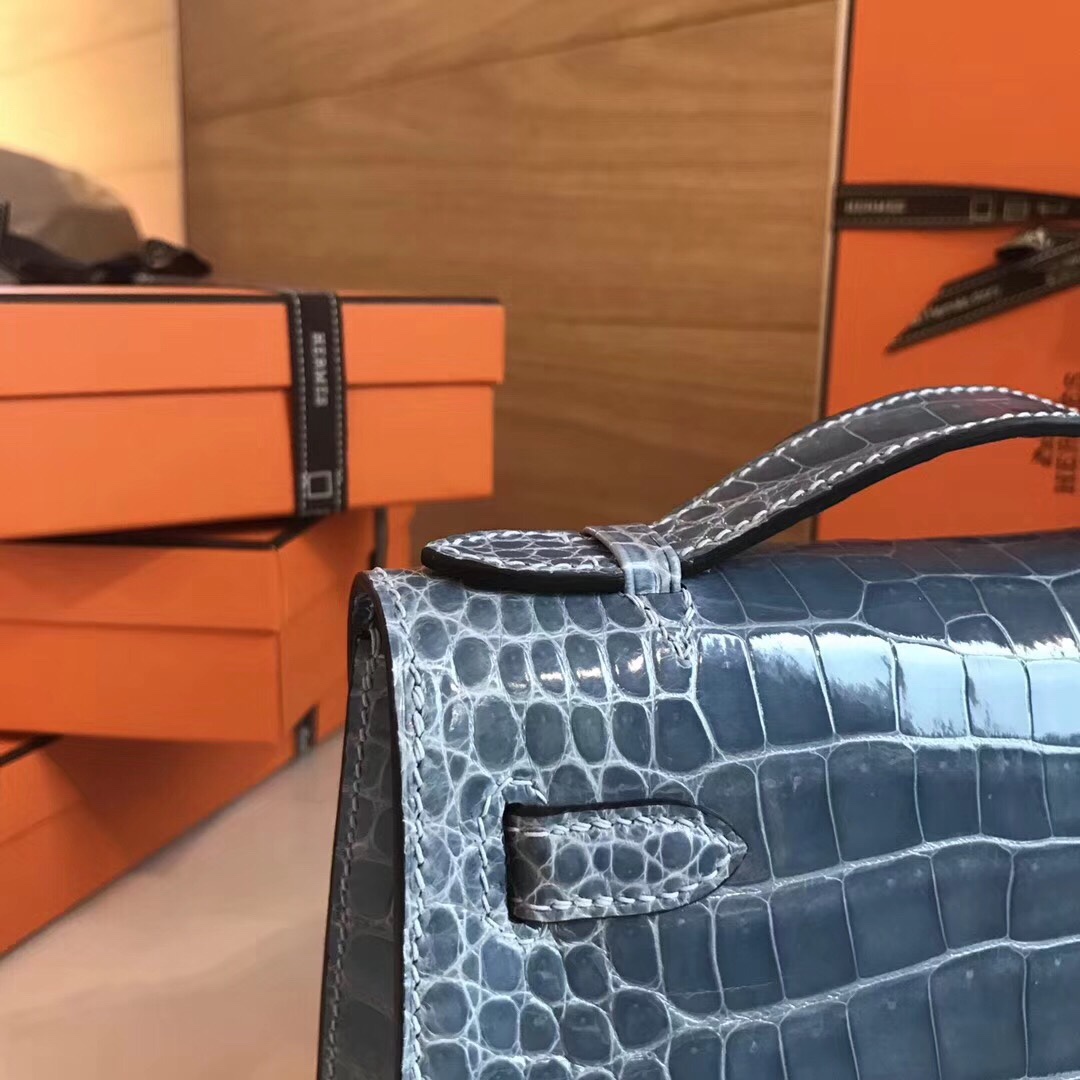 z1114845357484_957b39d2e953fc5f1705c950e0b50d4c