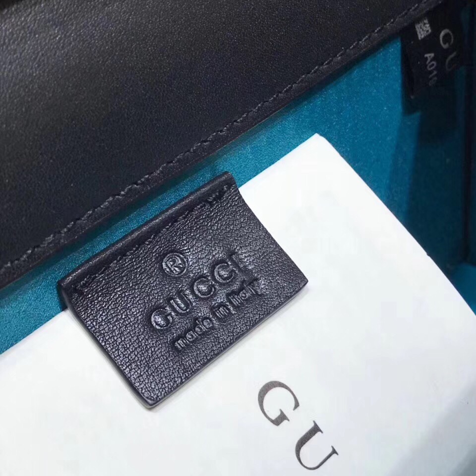 z1113852956403_eaf21078de9cabd04f4989f80441b32e