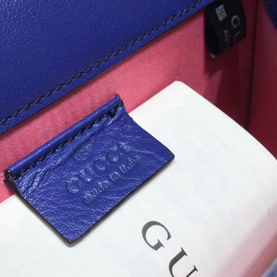 z1113853704247_875b02d3c0ba5c7db92e6dd8456623de