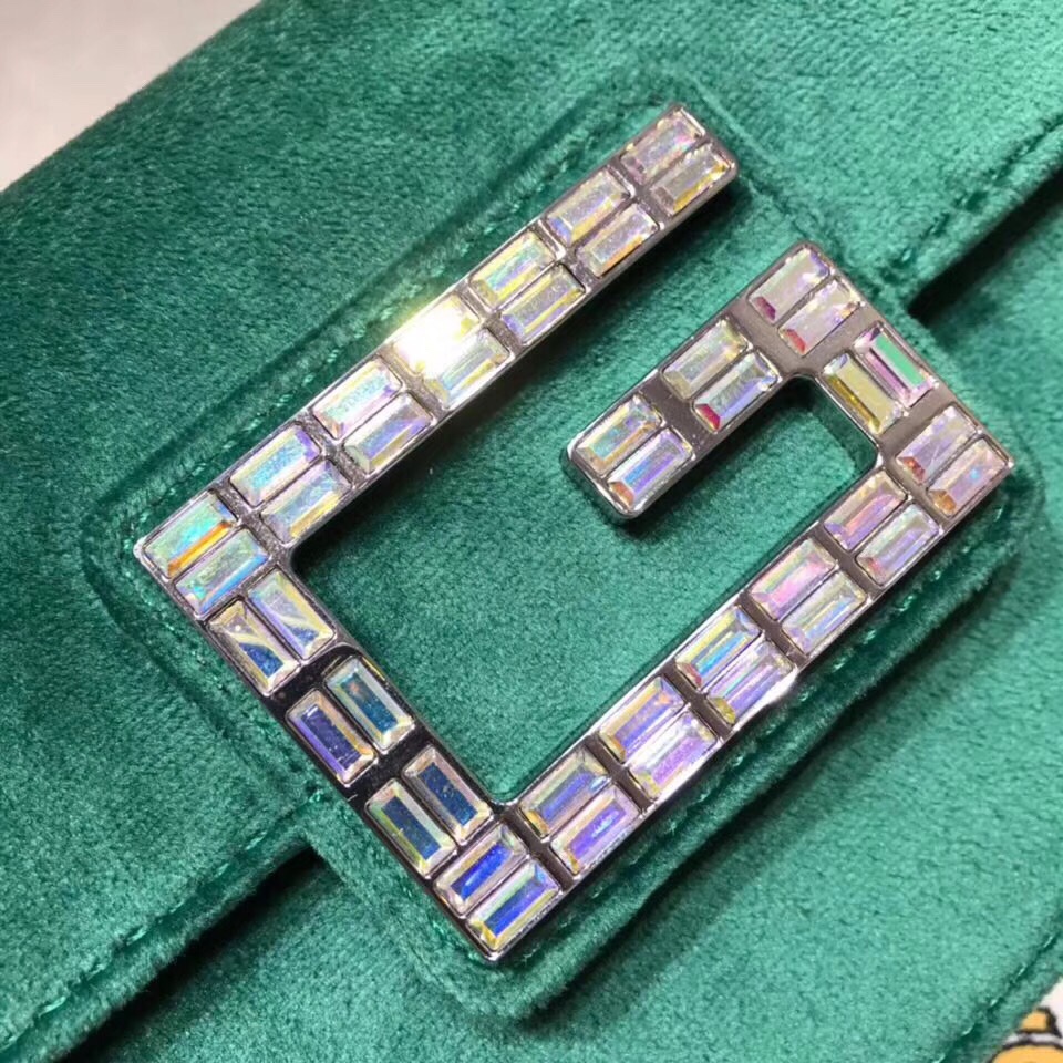 z1113853863442_311d0b2b11b1702fd6b73048f9119287