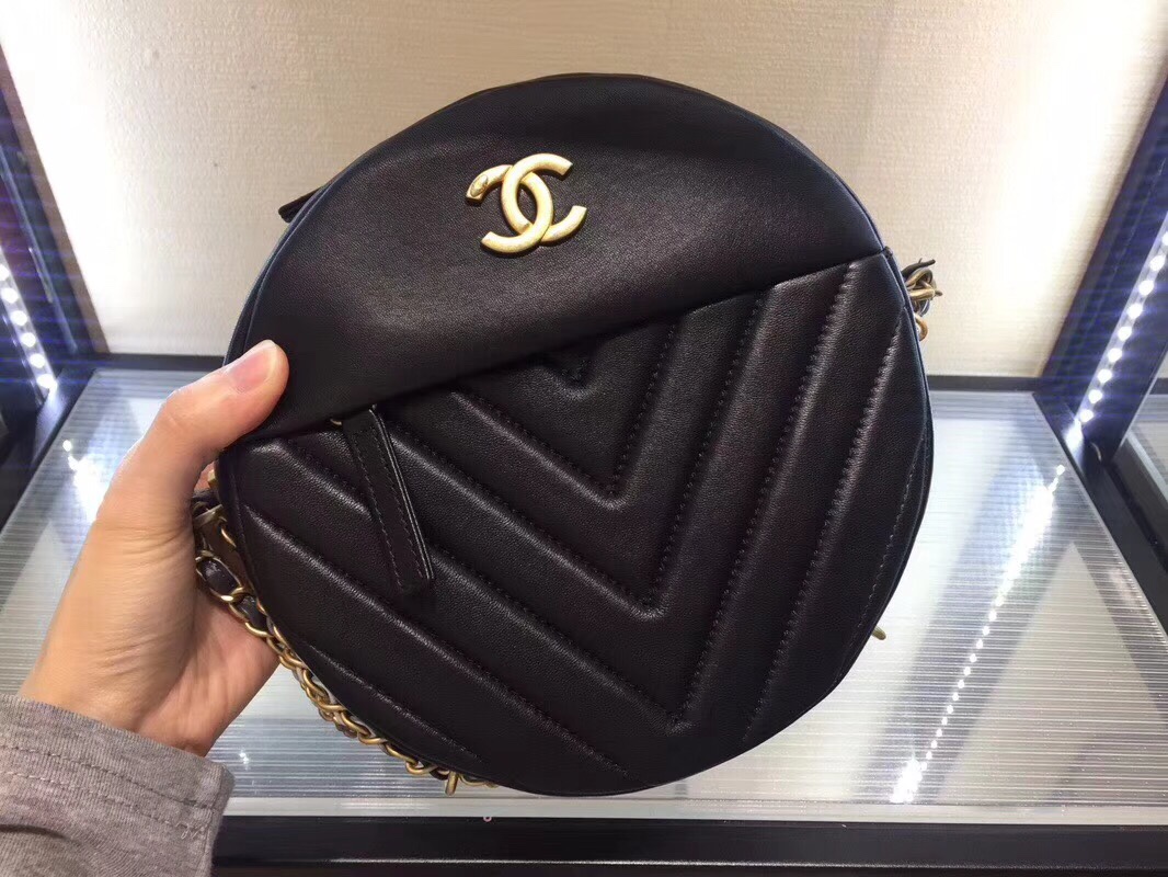 z964785560744_18c3ffa381a6d6f005bff95a9051bb41