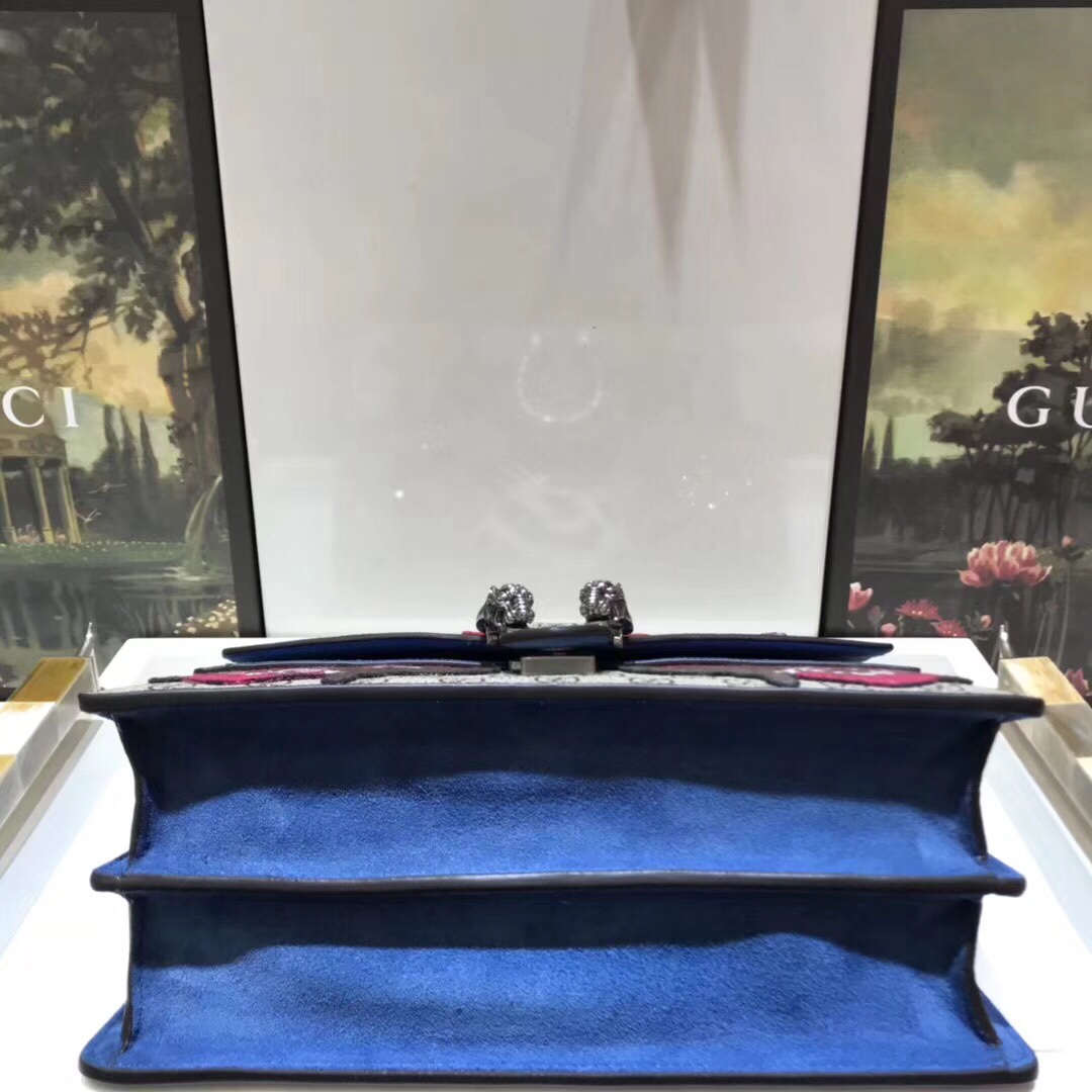 z965843041235_13c57ddebca5da6dc6e273f5d70b5b42