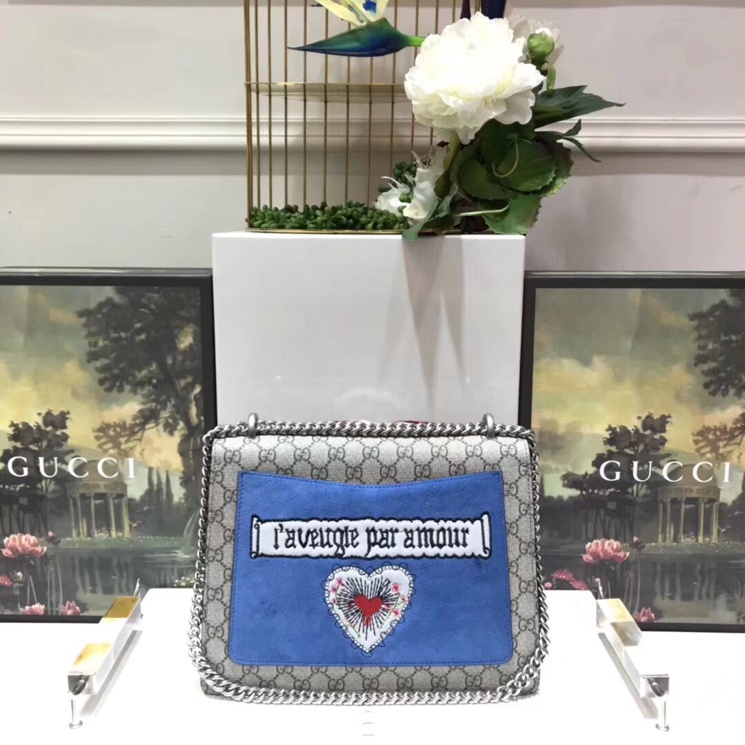 z965843077835_e5975686501481a0864150a25fa5742f