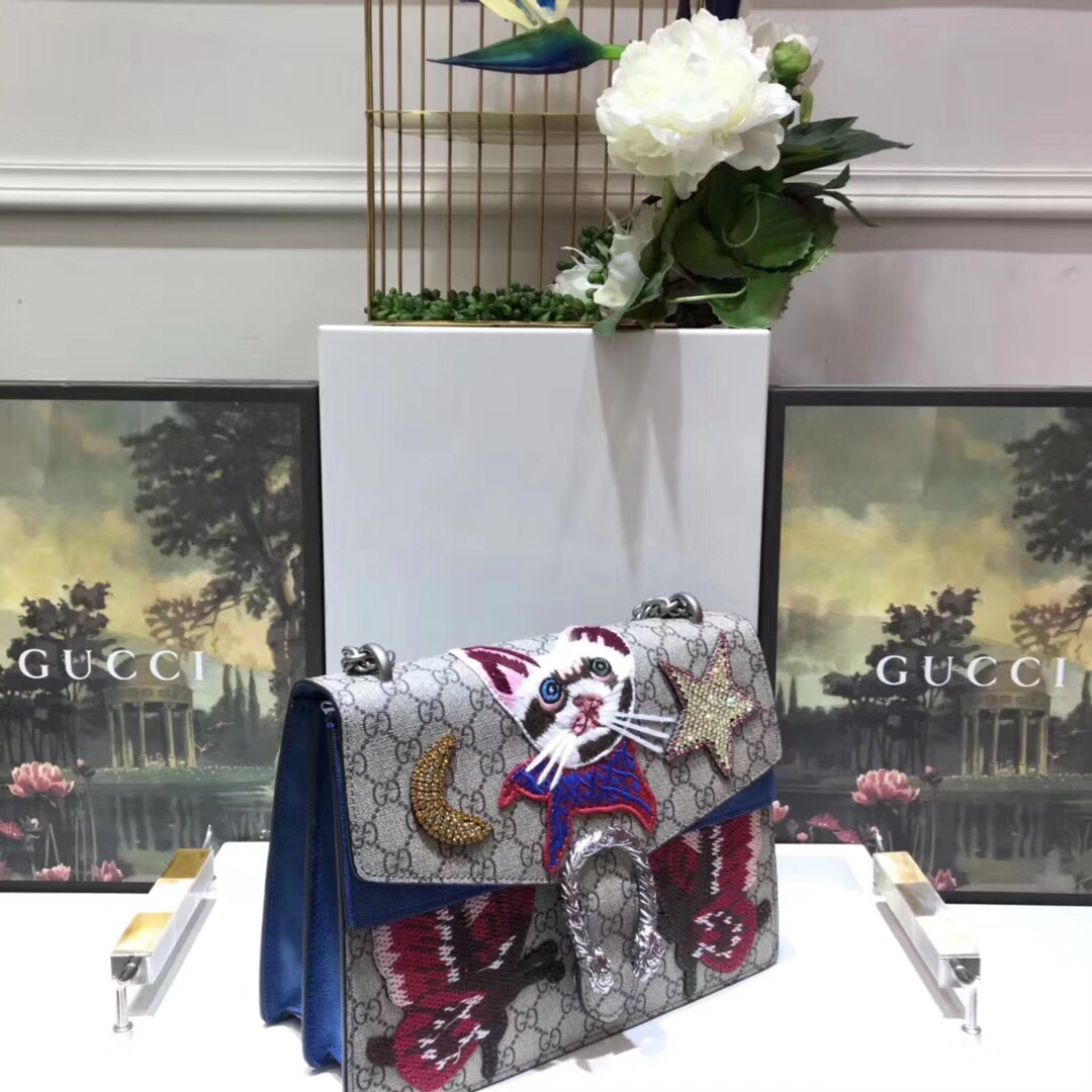 z965843081987_ad8db0b4d5d266163d2231eb9d8165b0