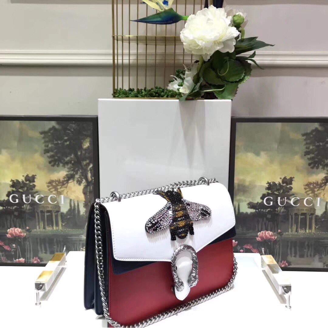 z965843131140_eff81ca9f5331f971f12e9a3e5dd8b9b