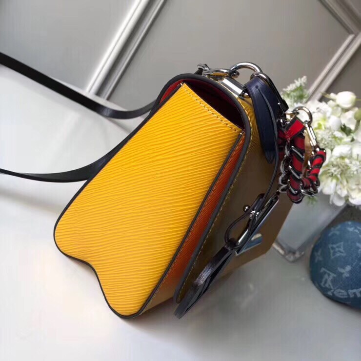 z1133099916039_5f8b9729430f23fc232ec1001eaaa719