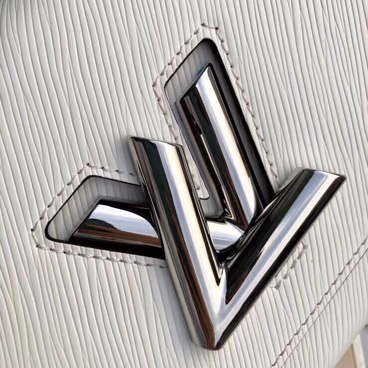 z1133099942031_92042f5e781691f6dae1b656885b42d7