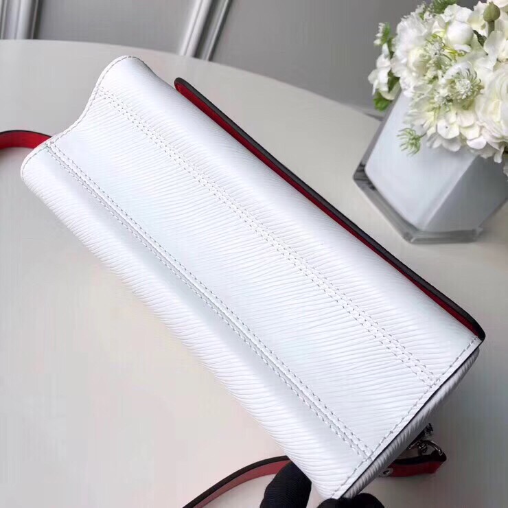 z1133099943408_6ea0c5a4e7e3ca15798df32a689f5b61