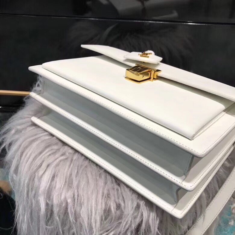 z1141329378578_007081f17d631822b9c3b27e1b7290c1